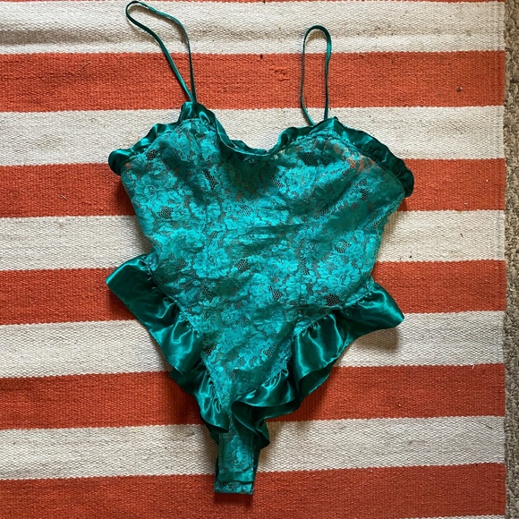 Gold label VS - Picture 1 of 4